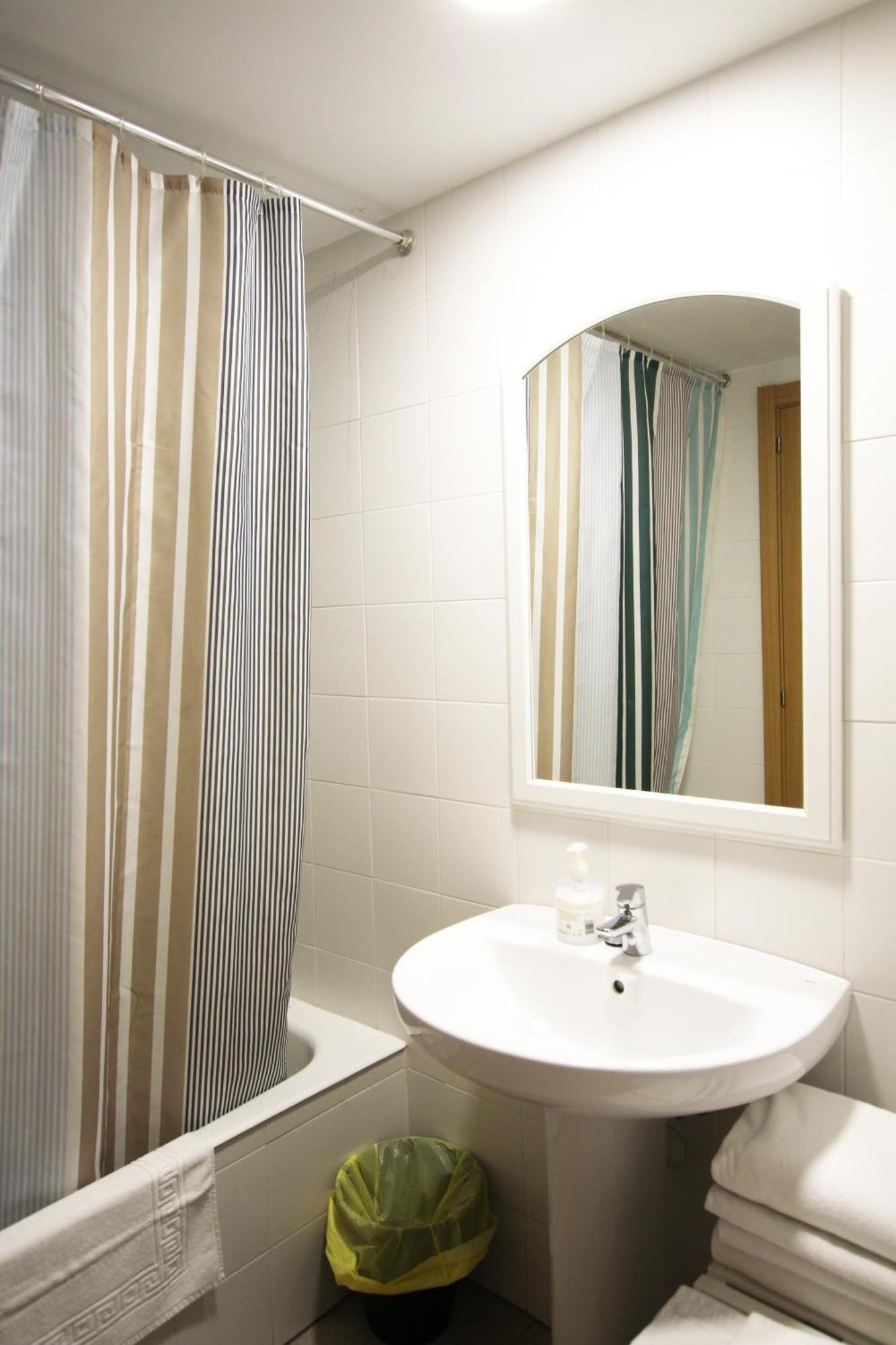 Apartamento Labegain 3 Сестао Экстерьер фото